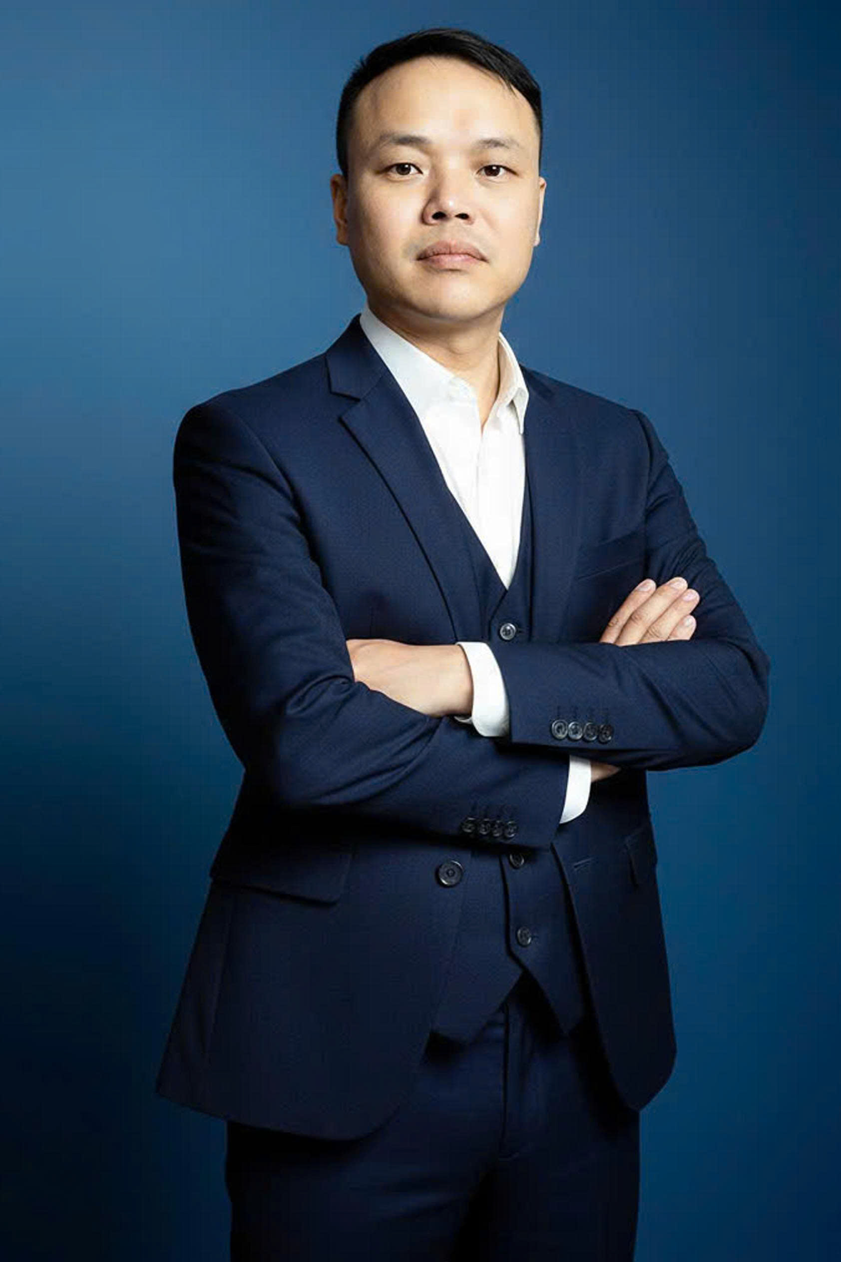 Chuyên viên Hoàng Thái Dương